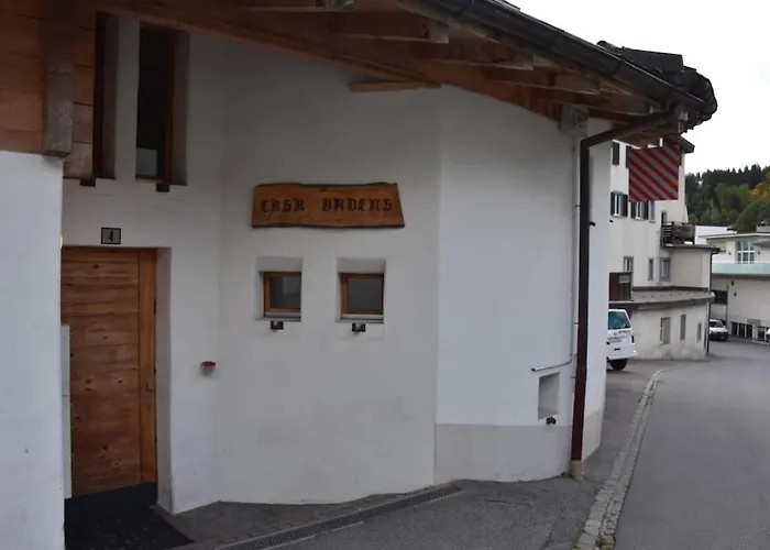 Private With Parking Spot In The Center Appartement